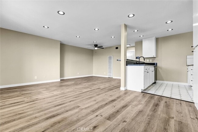 Photo - 20526 S Western Ave