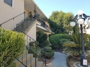 Photo - Nicely Updated 1 bed -1 bath  Street-level... House