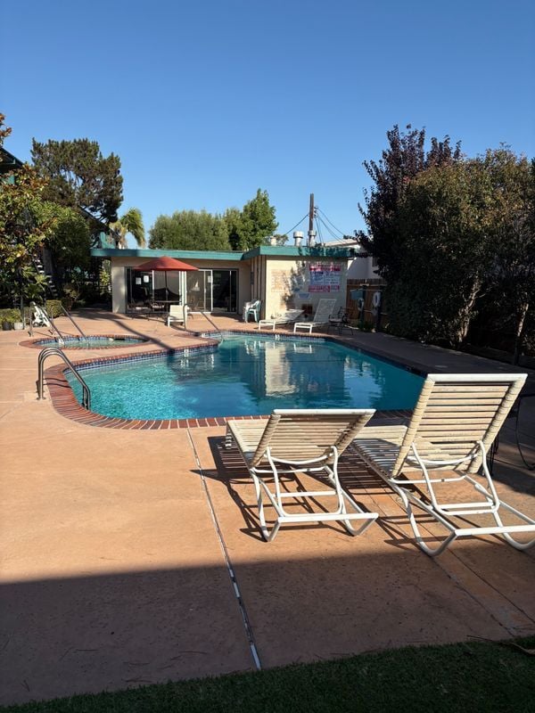 Photo - 26015 Narbonne Ave