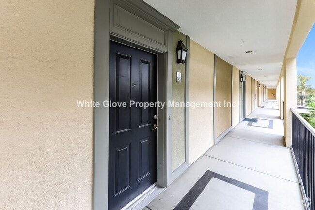 Building Photo - Wonderful 1 Bedroom in Irvine Watermarke C... Rental
