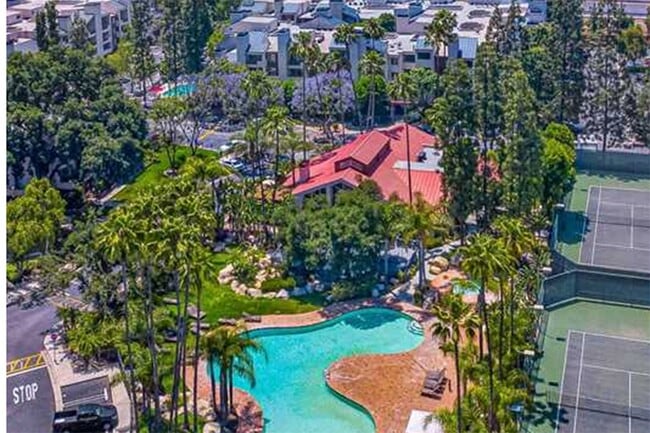 Photo - 5525 Canoga Ave Unit 113