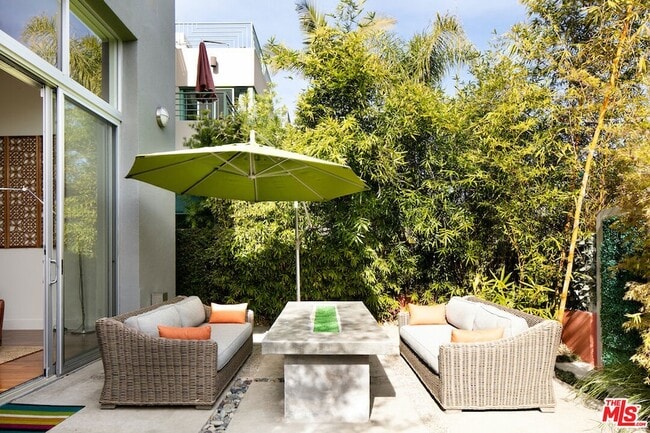 Photo - 2217 Grand Canal