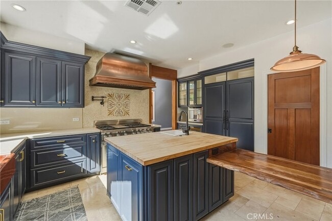 Photo - 6750 Andover Ln