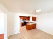 Photo - 762 W 21st St Unit 3