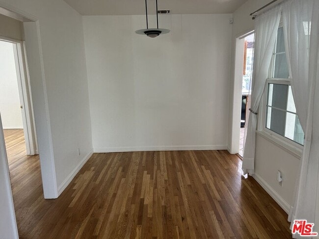 Photo - 5355 Rhea Ave