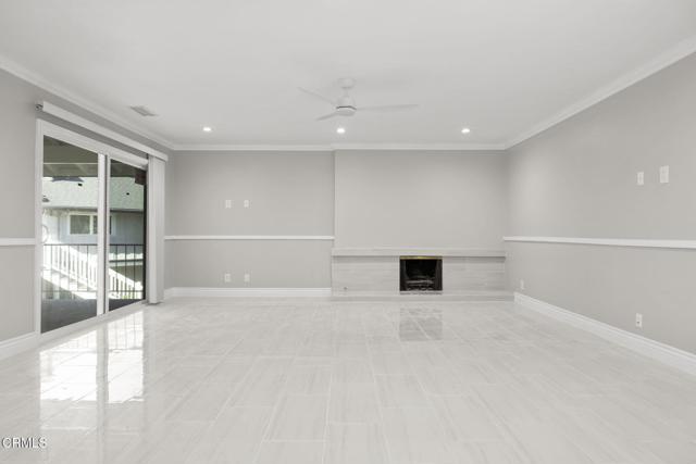 Photo - 910 Seaside Ct