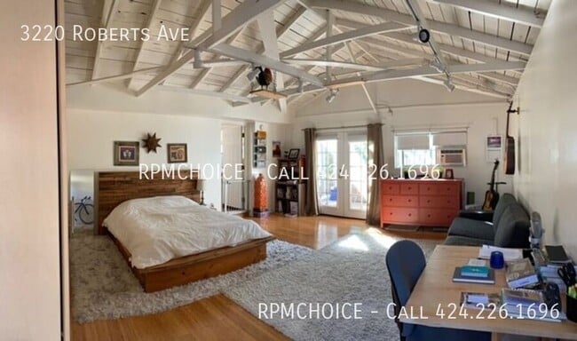 Photo - 3220 Roberts Ave