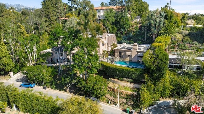 Photo - 1118 San Ysidro Dr