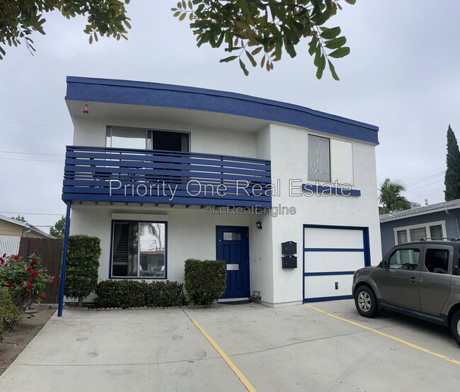 Building Photo - 4476 33rd Pl Unit A