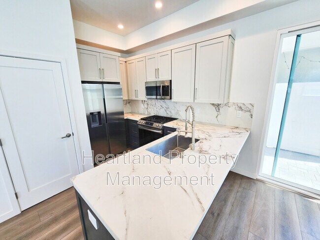 Photo - 4117 Clairemont Mesa Blvd