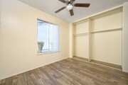Photo - Villa Hemet Apartments