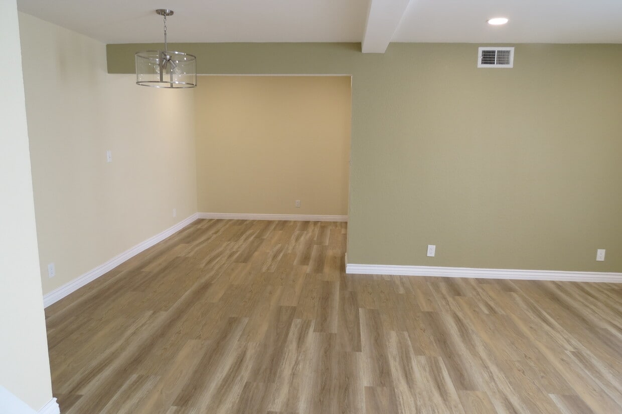 Floor Plan - 2 Bedroom 