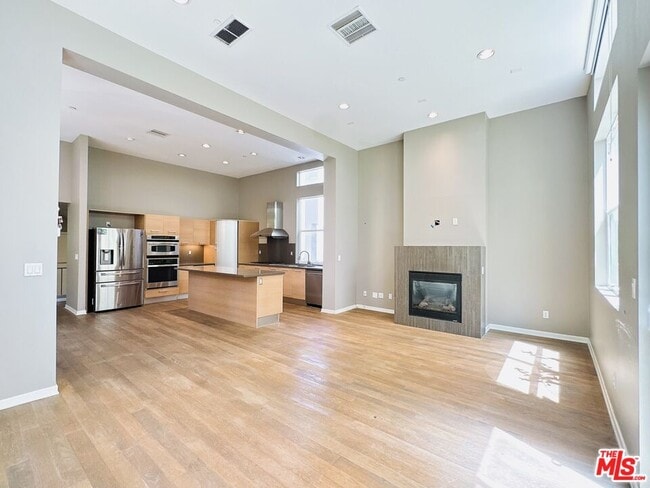 Photo - 6581 S Seabluff Dr