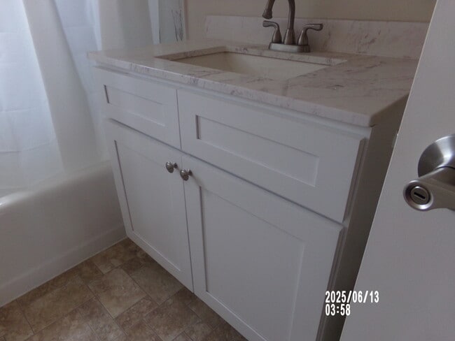 Photo - 11618 Riverside Dr