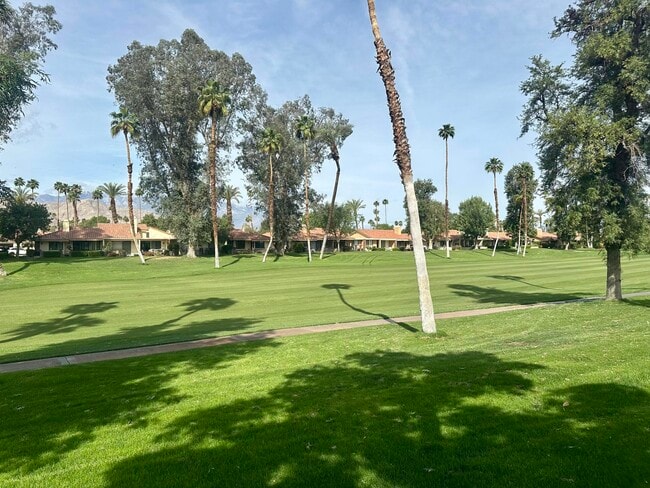 Photo - 261 Santa Barbara Cir