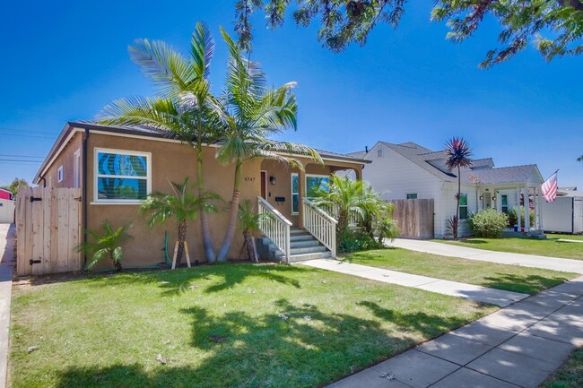 Photo - 4747 Rolando Blvd