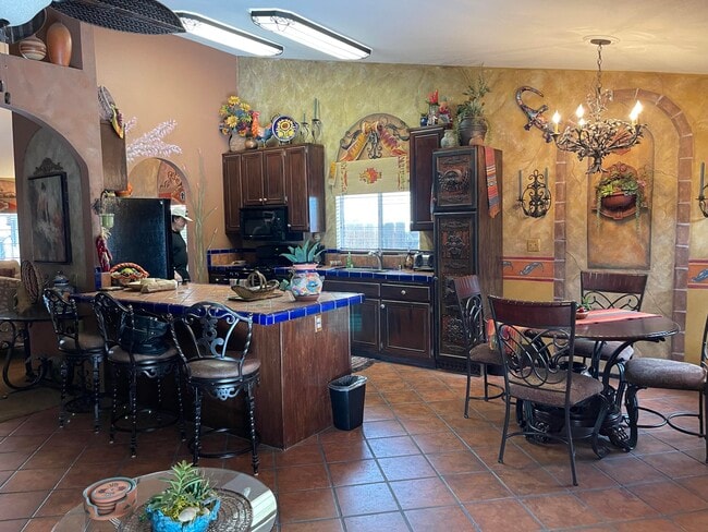 Photo - 78785 Villeta Dr