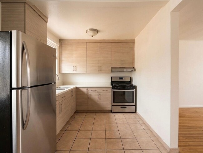 Photo - Charming Light-Filled 2BR in North of Adams Ave in University Heights – Available May 10th Unit 4719