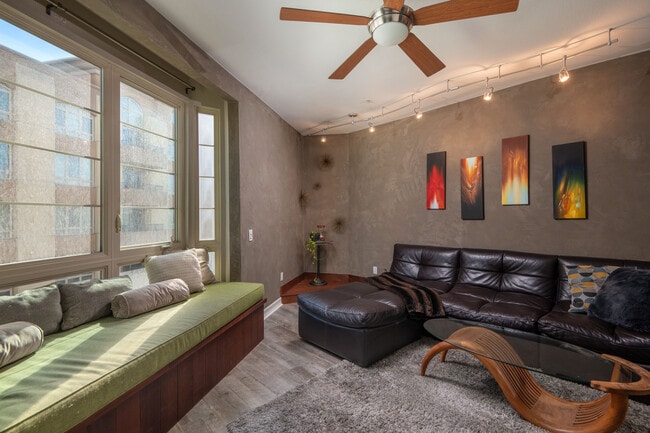 Photo - 1400 Broadway Unit 1402