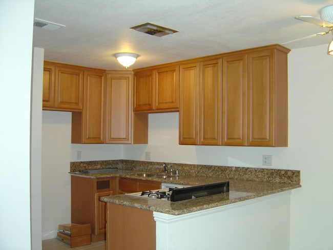 Photo - 2649 Andover Ave Townhome
