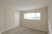 1 BR, 1 BA - 500 SF - Elivia Apartments
