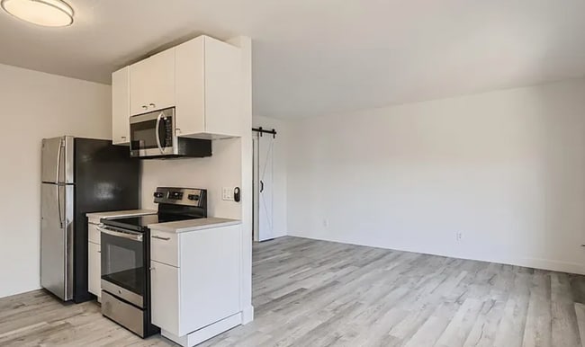 Photo - 3825 Van Dyke Ave Unit 6