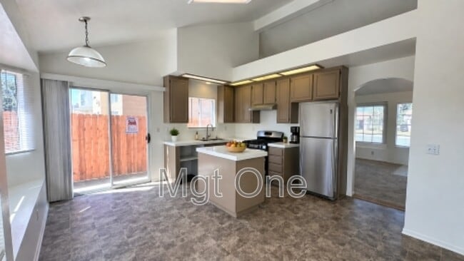 Photo - 12780 Pan Am Blvd