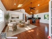 Photo - 1650 Talmadge St
