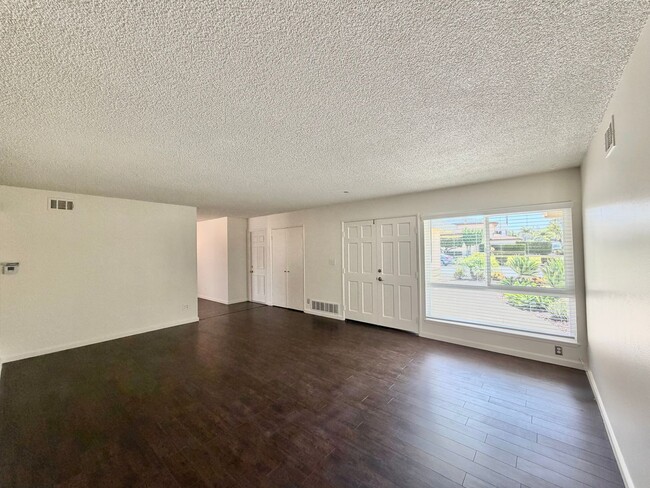 Photo - 3 Bed 2 Bath Newley Renovated Home in La Mesa!