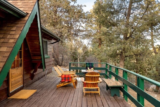 Photo - Cozy 2 Bedroom 1 Bathroom Home in Big Bear City