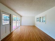 Photo - Delightful 3 bedroom 1 1/2 Bathroom Single... House