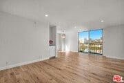 Photo - 10751 Wilshire Blvd