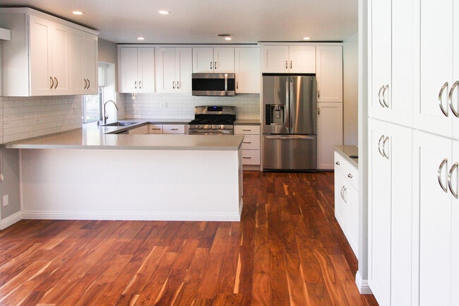 Photo - 19756 Collier St