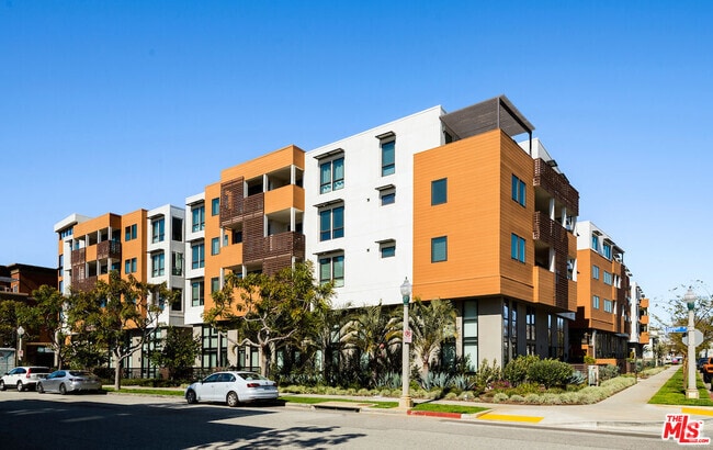 Building Photo - 6030 S Seabluff Dr Unit 519 Rental