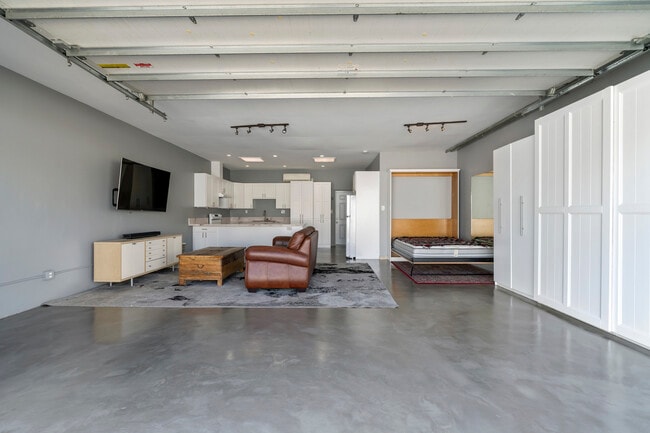 Photo - 3215 W Chandler Blvd Unit Garage