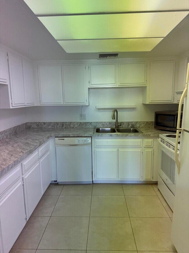 Photo - 2017 Normandy Ct