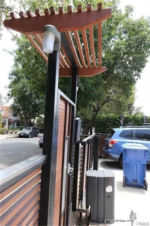 Photo - 1323 N Cherokee Ave