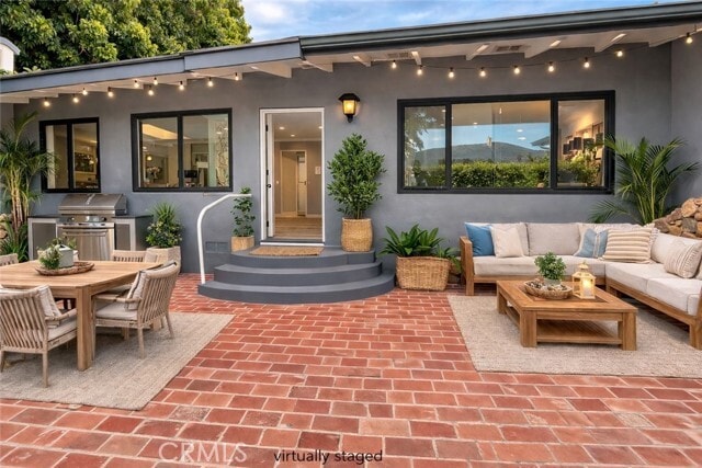 Building Photo - 457 Seaward Rd