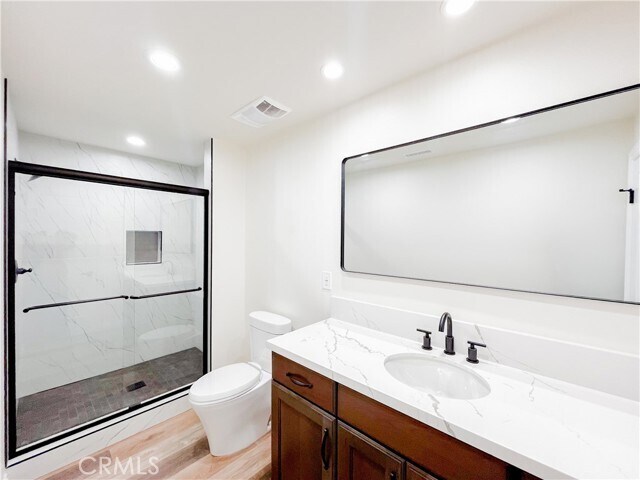 Photo - 536 Short St