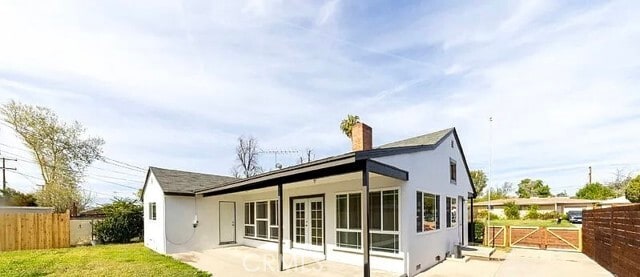 Photo - 3900 San Mateo Ave