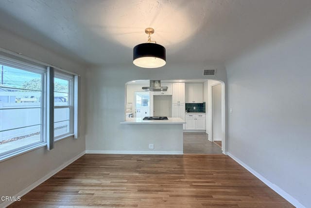 Photo - 431 Deodar Ave