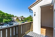 Photo - 3 Bed, 2 Bath Townhome in Carlsbad