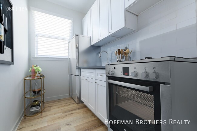 Photo - 915 S Kenmore Ave Unit 305
