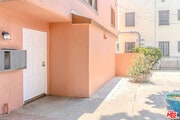 Photo - 1004 1/2 N Ogden Dr Townhome