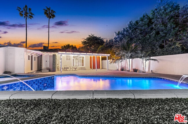 Photo - 4221 Stewart Ave