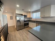 Photo - 2130 Unit 2819 1/2