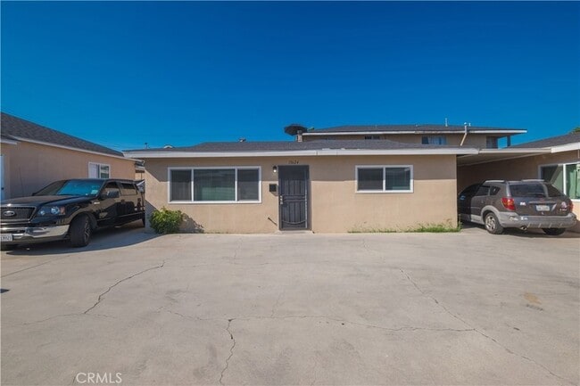 Photo - 11622 Adenmoor Ave