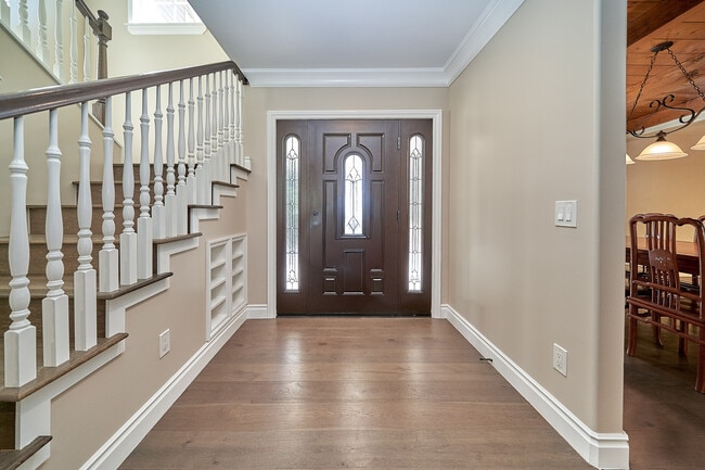 Photo - 4736 Rosemont Ave