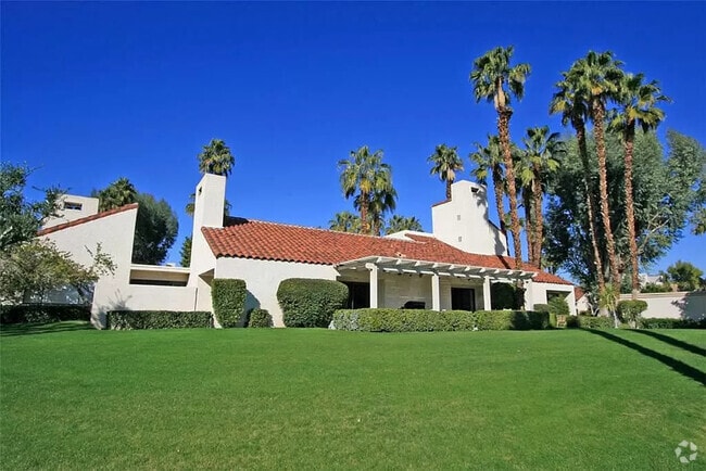 Building Photo - 26 Tennis Club Dr Rental