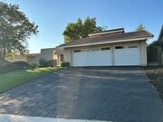 Photo - 28825 Barragan St House